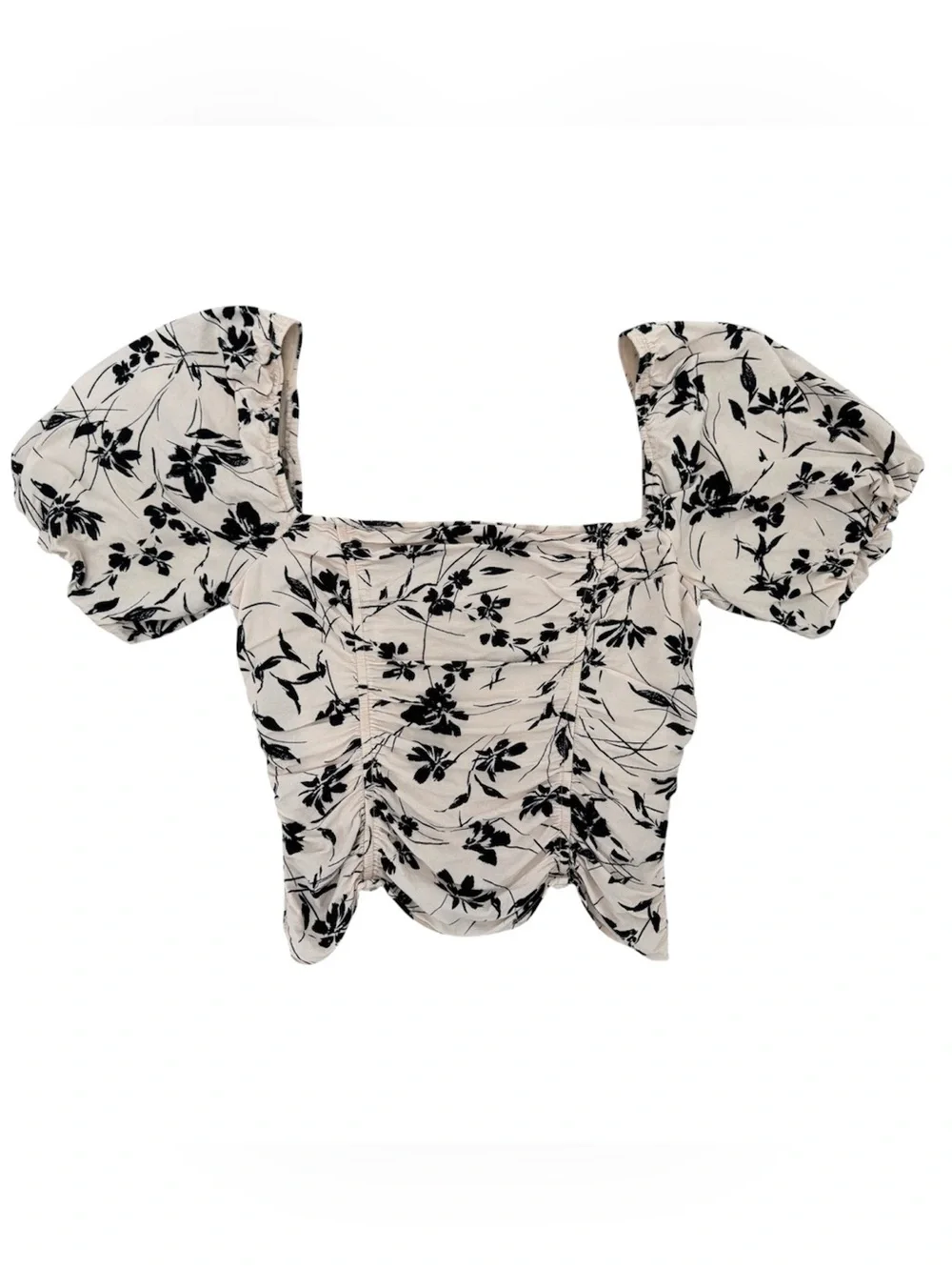 ASTR the Label Smocked Ruched Puff Sleeve Floral Black & Cream Blouse, Medium